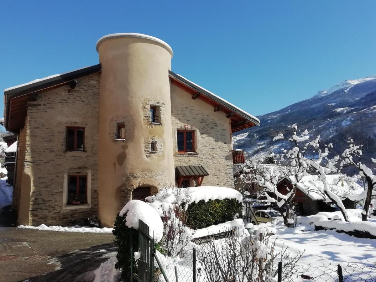 A La Bouge'Hotes Hotel Bellentre Exterior photo